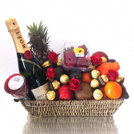Moet hamper