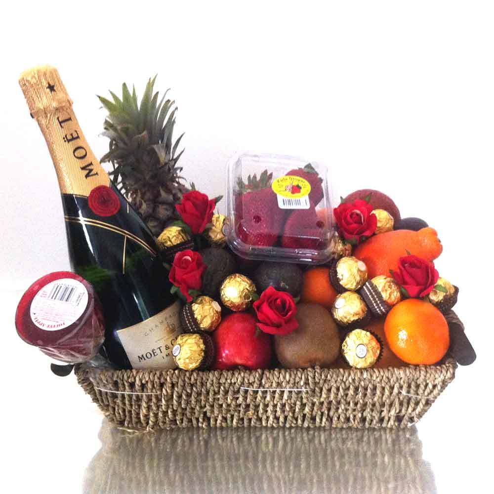 Moet hamper